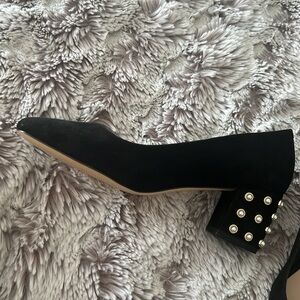 Never worn. Stuart Weitzman with pearl heel!